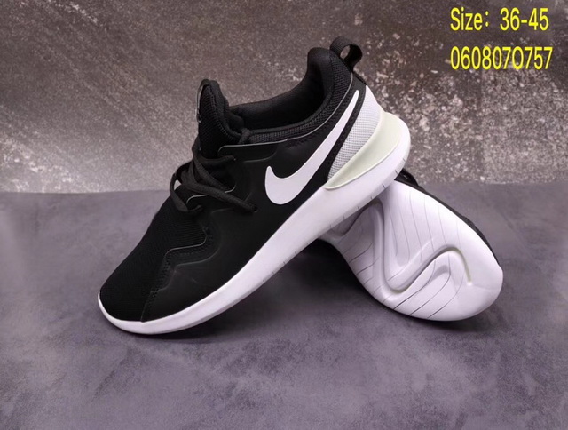 Nike Roshe Run Men 16